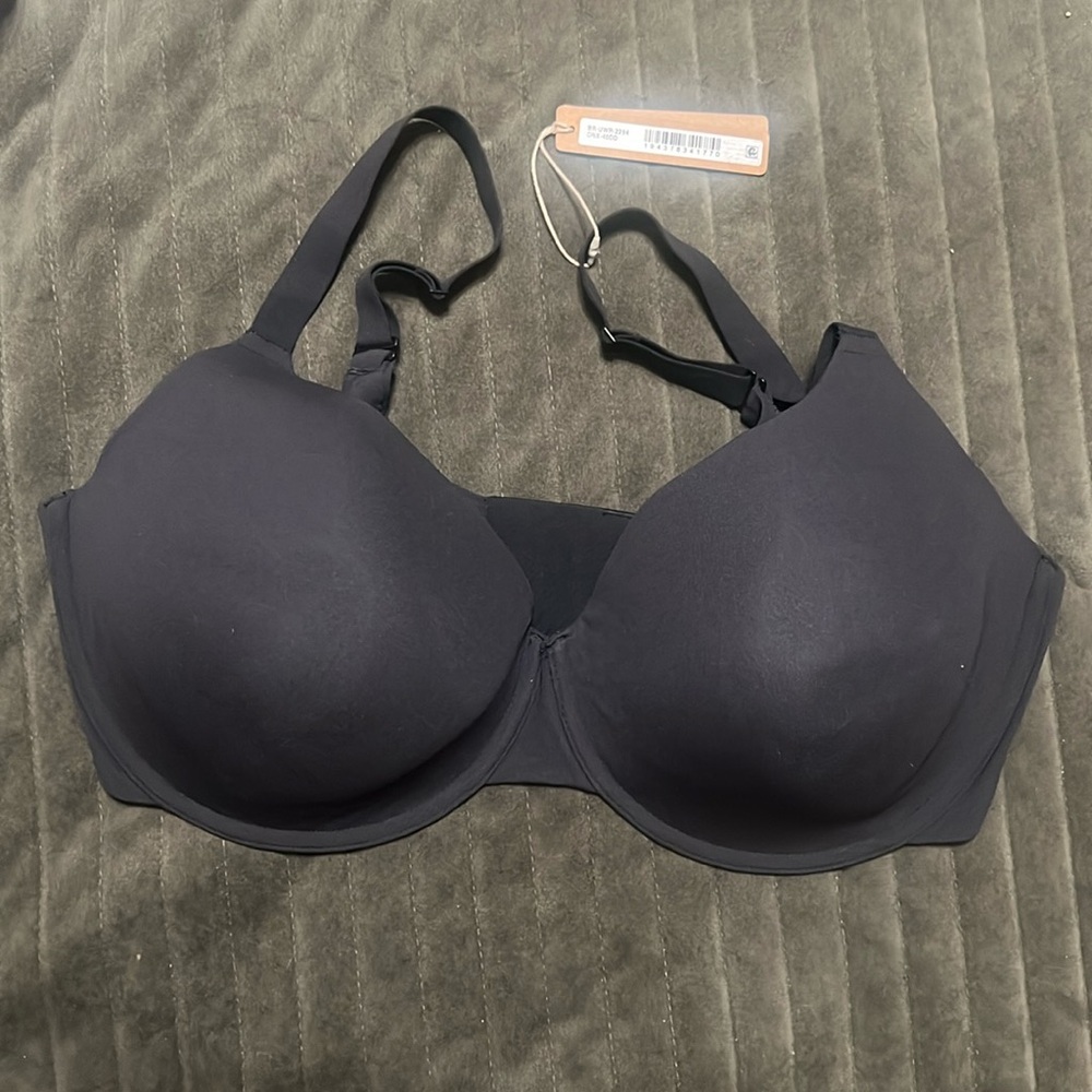 T-SHIRT BRA